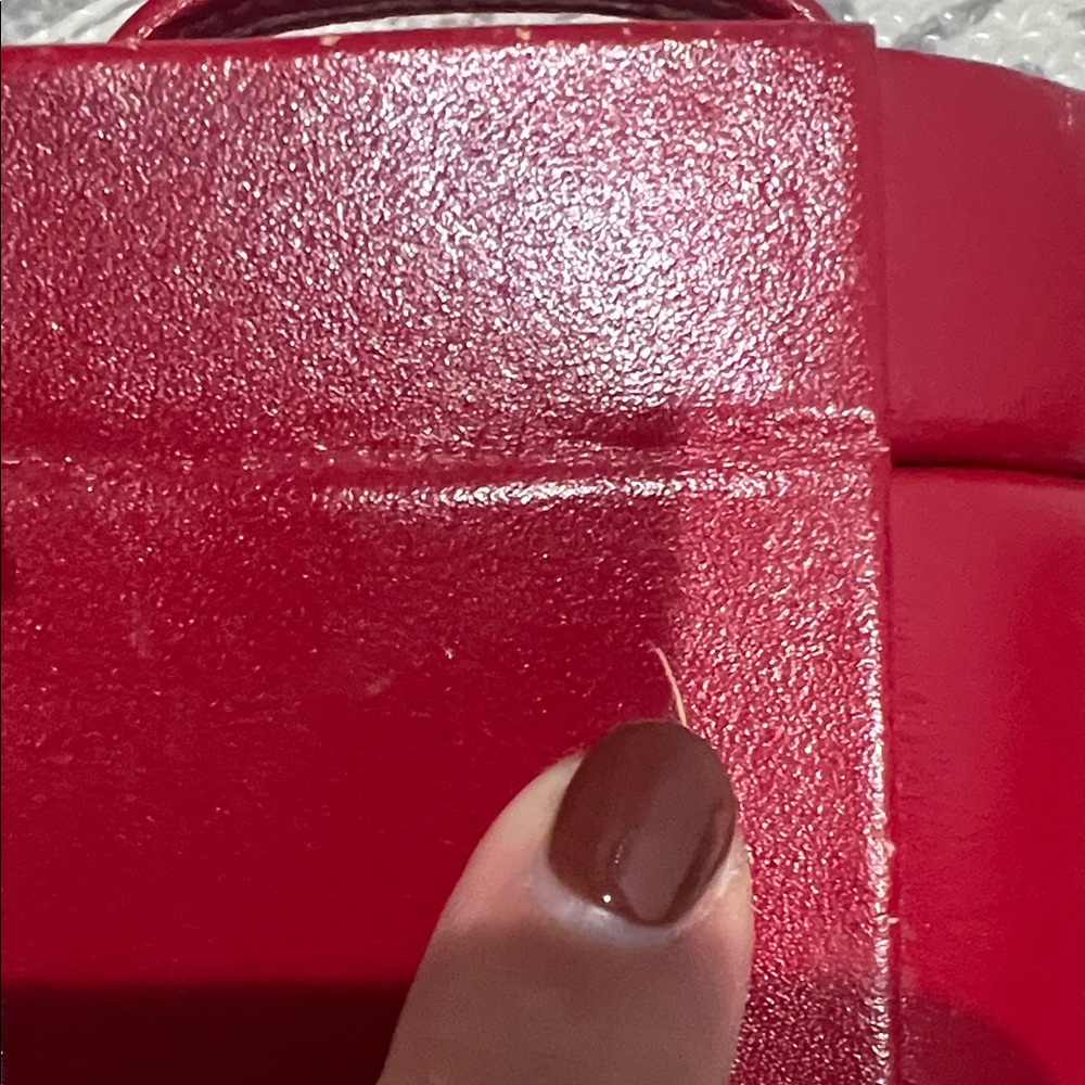 🔑 Vintage Red Leather Oval Jewelry Box Set w/ Key - Picture 12 of 13